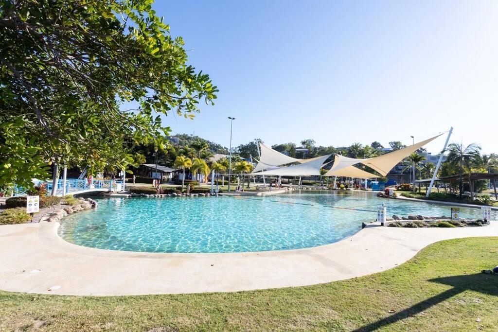Ocean View 33A Studio Pool Ocean View Wifi Airlie Beach Kültér fotó