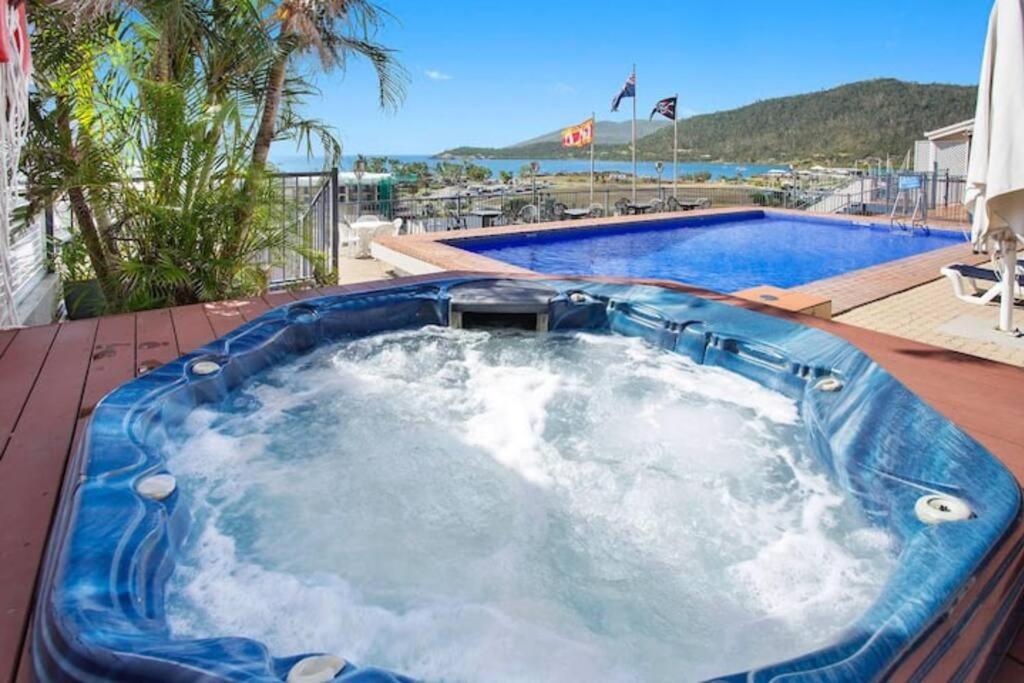 Ocean View 33A Studio Pool Ocean View Wifi Airlie Beach Kültér fotó