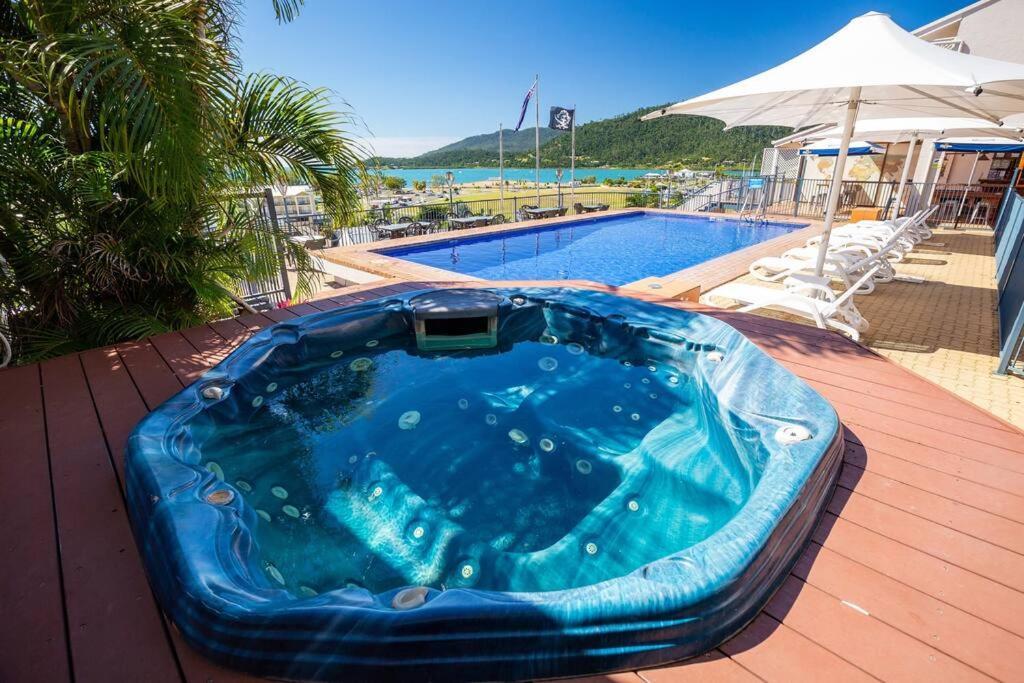 Ocean View 33A Studio Pool Ocean View Wifi Airlie Beach Kültér fotó