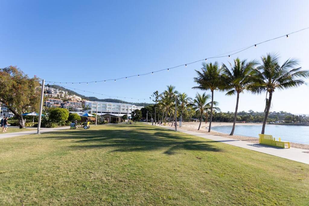 Ocean View 33A Studio Pool Ocean View Wifi Airlie Beach Kültér fotó